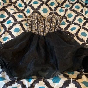 Black rhinestone sequin corset homecoming dress. Grace Karin brand, size 6